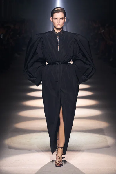 Look 31